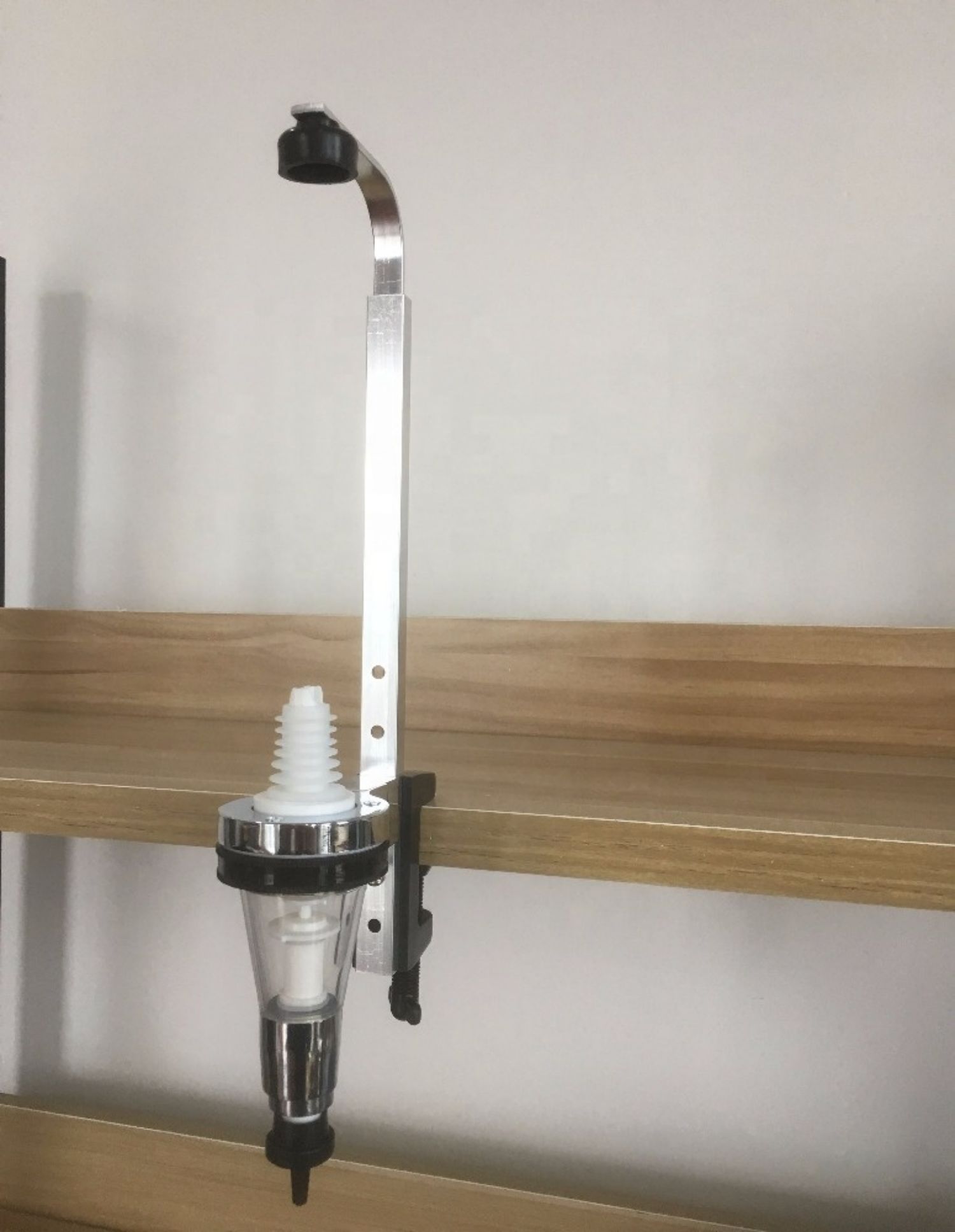 Tot Measure Dispenser With Clippers/Fixture Model / Beer Keg Pump / Keg Pumps / Senator Beer Keg Pumps