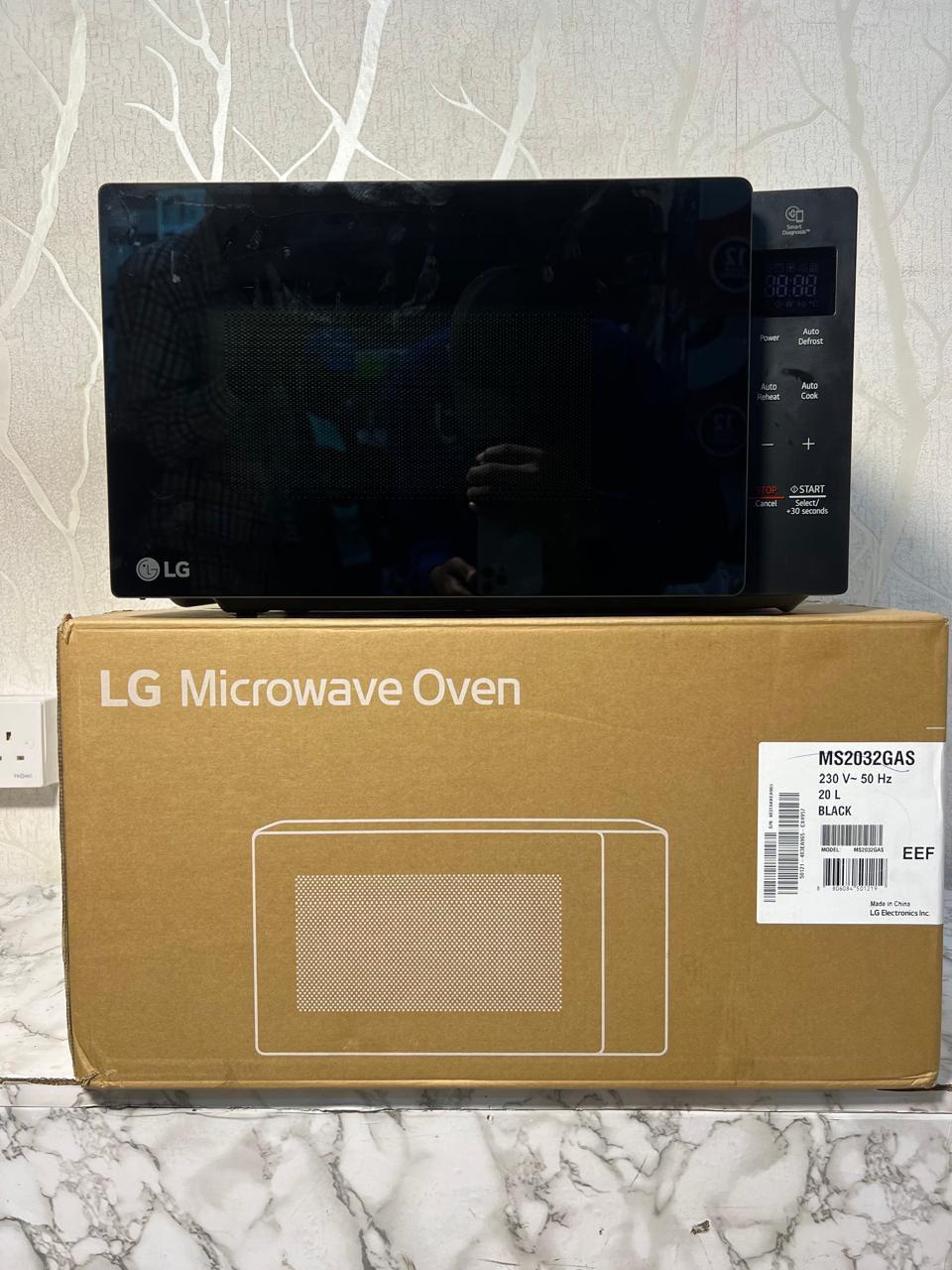 MS2032GAS Neochef Microwave Oven, 20L - Black