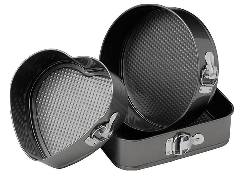 3Pcs Non Stick Cake Tray Mould Into Mixed Set