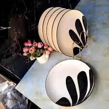 6 PCS Elegant Ceramic Dinner Plates Set – Classic Design, Durable Quality, Perfect for Every Meal & Table Setting – Microwave & Dishwasher Safe for Home, Restaurant & Hotel Use in Kenya