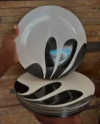 6 PCS Elegant Ceramic Dinner Plates Set – Classic Design, Durable Quality, Perfect for Every Meal & Table Setting – Microwave & Dishwasher Safe for Home, Restaurant & Hotel Use in Kenya