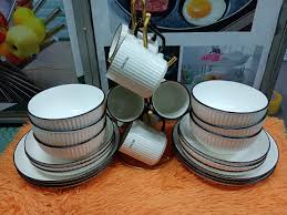 Elegant White 24pc Ceramic Dinnerware with Black Rim – Side Plates, Bowls, Mugs & Dinner Plates – Microwave & Dishwasher Friendly