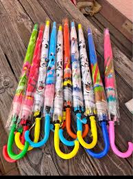 Fashion Kids Umbrella with Free Whistle – Cartoon Themes, Strong & Durable Rain Protection for Boys & Girls, Lightweight, Portable, Windproof, Stylish & Fun for All Weather Use