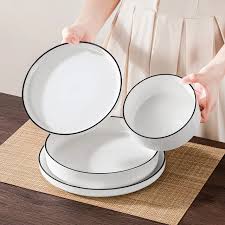 Set of 6 Elegant Ceramic Dinner Plates – Sleek White Ribbed Design with Subtle Black Rim, Durable and Chip-Resistant, Perfect for Everyday Dining and Special Occasions