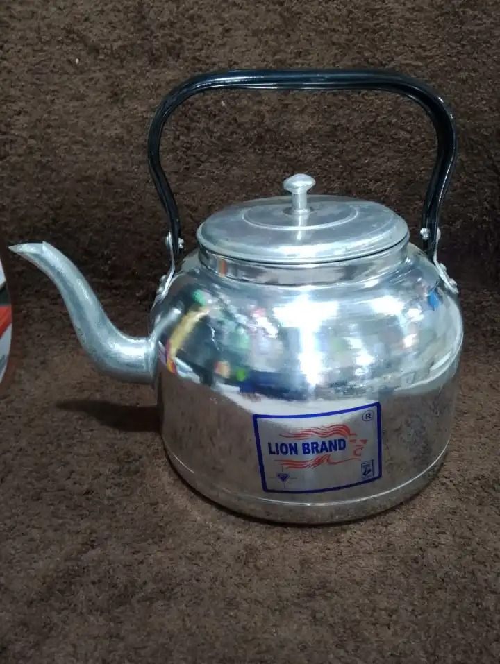 Lion Aluminum Kettle 1pc – Premium Lightweight Aluminum Tea Kettle, Gas & Ethanol Stove Compatible, Durable, Stylish, Perfect Kitchen Accessory & Holiday Gift