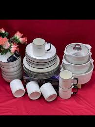 CONCISE DINNER SET 28PCS Japanese Porcelain Dinnerware Set for 6, Includes 10.5" Ring Plates, 9.5" Ring Plates, Mugs, Soup Bowls, Ceramic Hotpots & Salt Shaker, Elegant Minimalist Tableware
