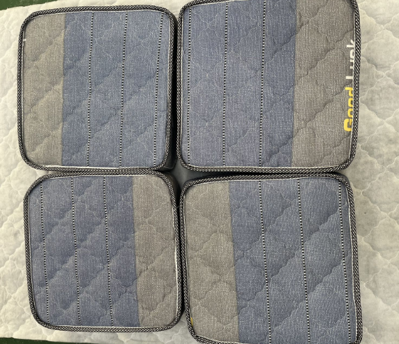 Fashion Cushion for Home Sofa Cushion Living Room Cushion very Comfortable and Long Lasting Cushion for Sitting Chair Cushion Good Quality Cushion 5PCS cushion  inside ,same color