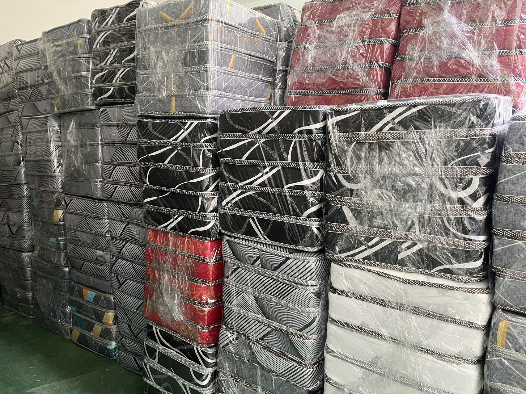 Fashion Cushion for Home Sofa Cushion Living Room Cushion very Comfortable and Long Lasting Cushion for Sitting Chair Cushion Good Quality Cushion 5PCS cushion  inside ,same color