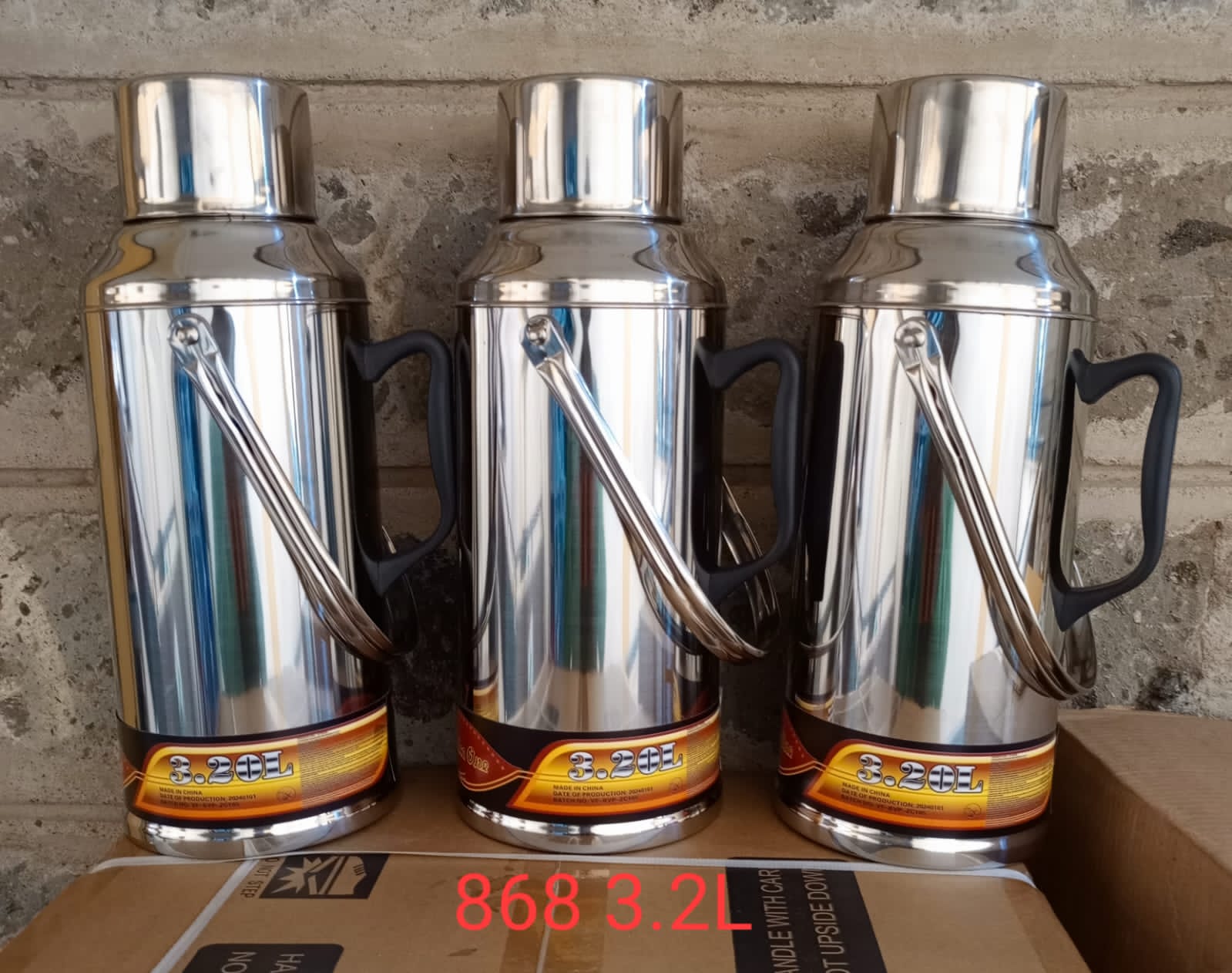 Vaccum Thermos Flask Unbreakable, inbox stainless steel ,Easy grip, heat resistant handle, always Quality Assurance Guarantee.Want to keep it hot or cold for 24 hours, here's the deal. The Always Stai