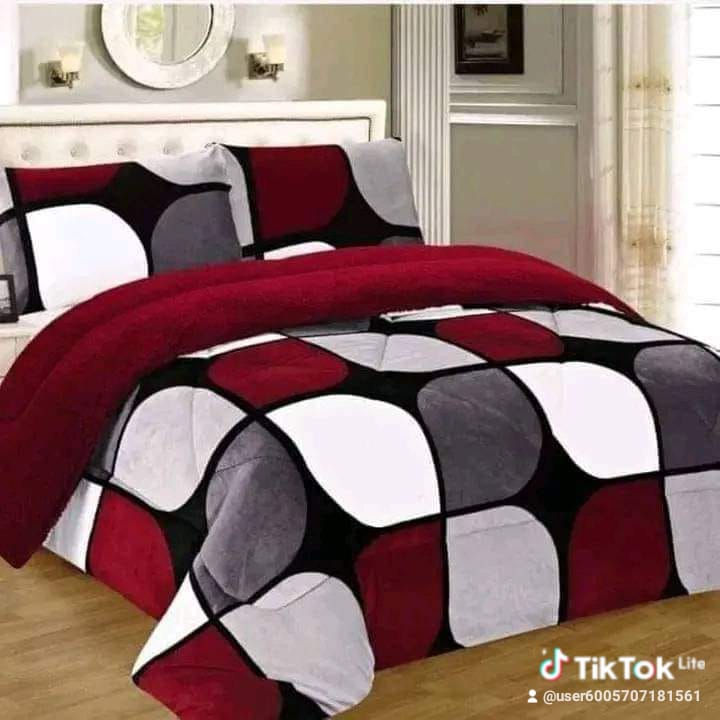 Generic Soft Velvet Woolen Duvet 1Piece 5*6 The set contains a single ply blanket , The Woole blanket is soft, durable and luxurious to touch. With this you will have a very peaceful sleep. Together w