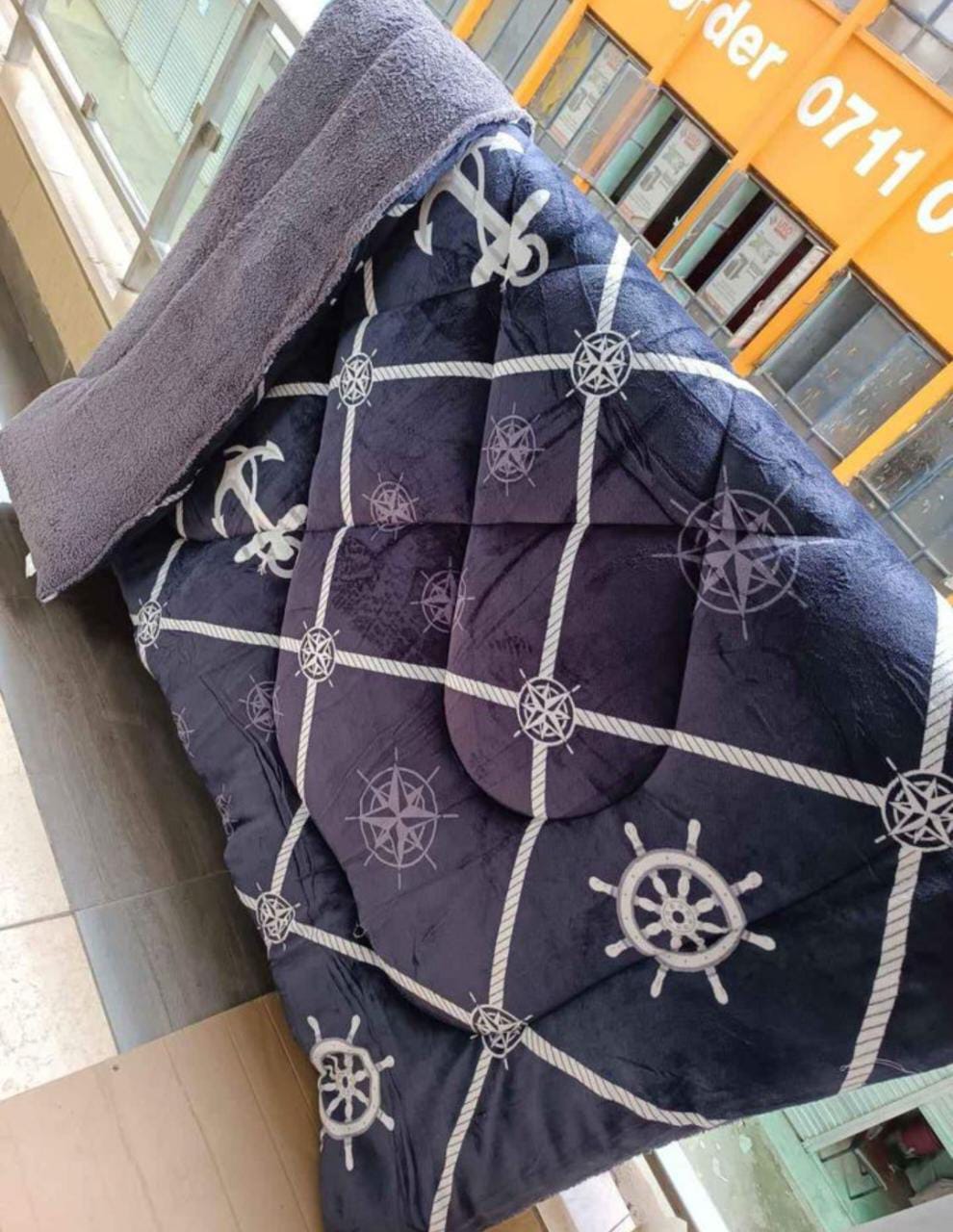 Generic Soft Velvet Woolen Duvet 1Piece 5*6 The set contains a single ply blanket , The Woole blanket is soft, durable and luxurious to touch. With this you will have a very peaceful sleep. Together w