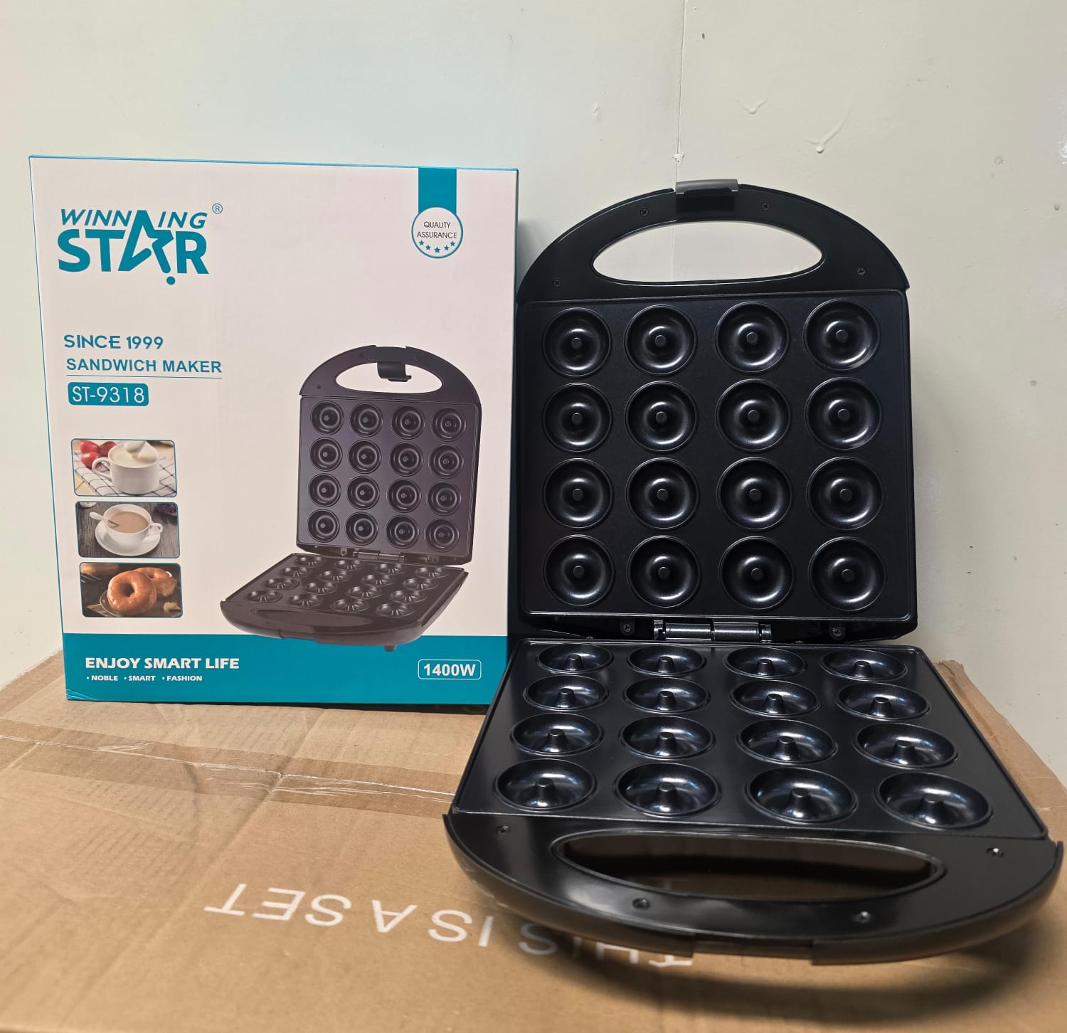 donnut maker . Its nonstick plates ensure easy release and quick cleaning while the compact build fits any kitchen space. Ideal for home snacks, kids’ treats, small events, and bakery-style results wi