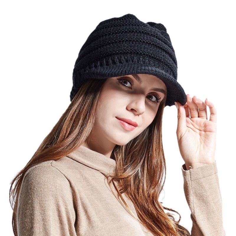 Bluetooth Hat Musical Hat for Outdoor Sports for Teenagers Men and Women