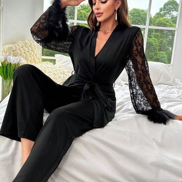 Women's Lace V-neck Long Sleeve Pajamas Robe Set