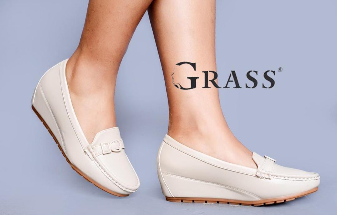 Comfortable quality,leather, durable, orthopedic, official classy loafer wedges/heels ladies/women shoes