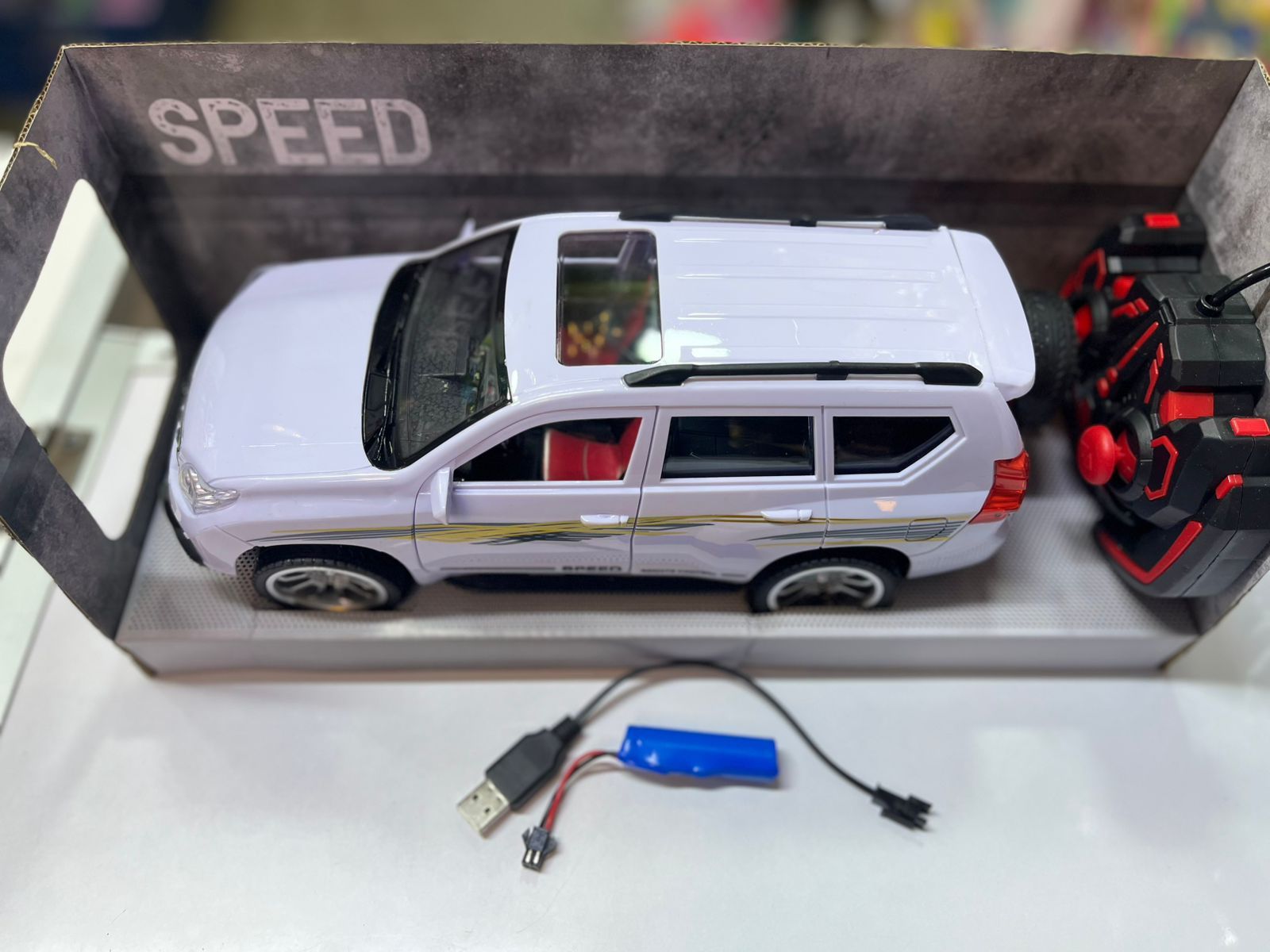 Battery Operated 2.4GHZ Prado Remote Control Cross country Radio Control Car Toys RC Vehicle RC Stunt Car For Kids Boy Toy rc car