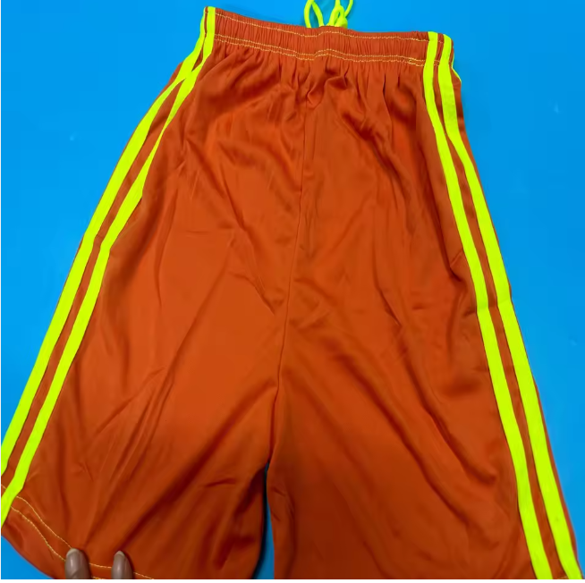 Unisex Quick-Dry Athletic Shorts – Stretch Fabric, Elastic Waist, for Gym & Casual for Men & Women