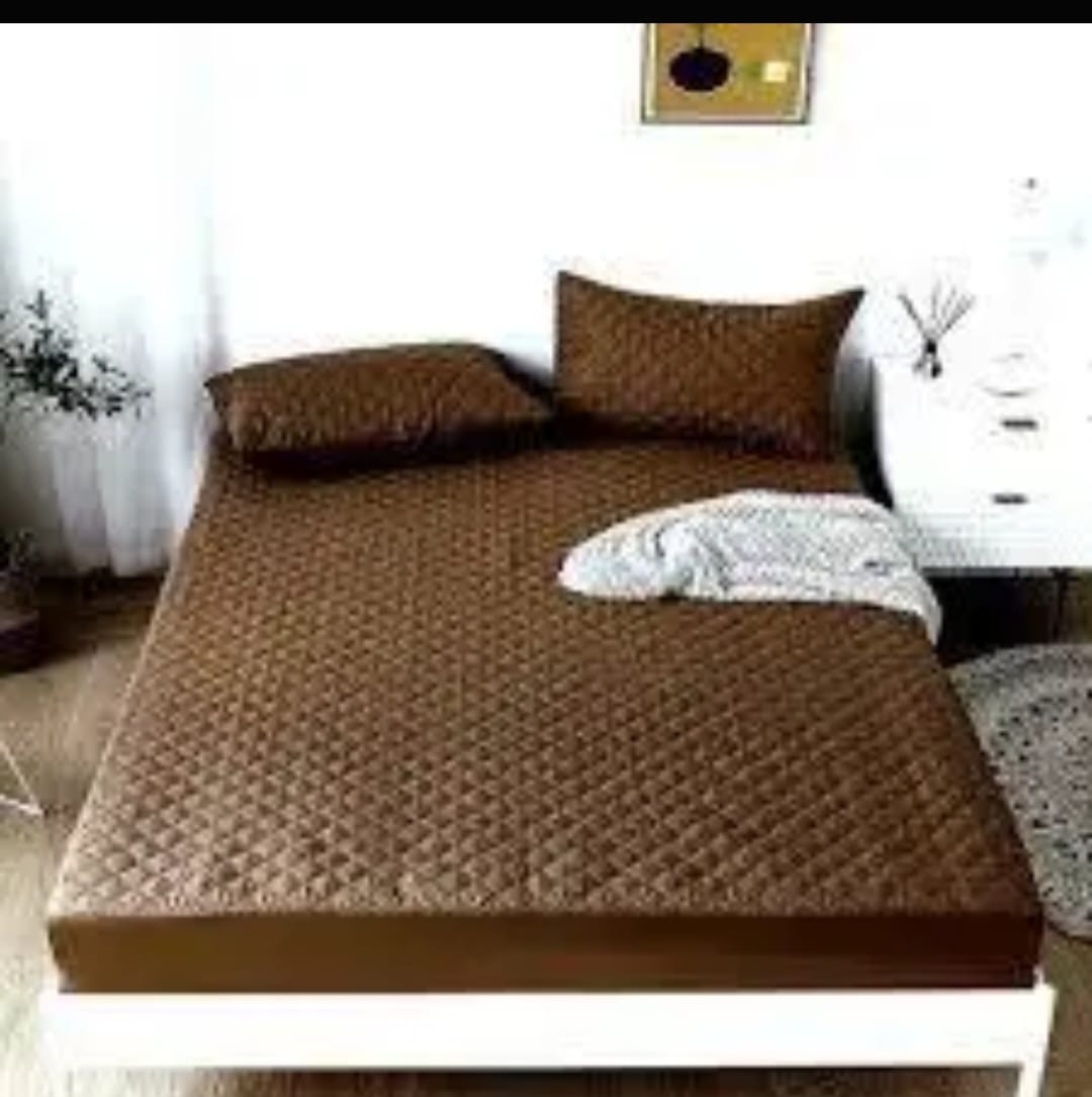 High Quality Mattress Protectors – Waterproof, Hypoallergenic & Breathable - 5x6 & 6x6 Sizes