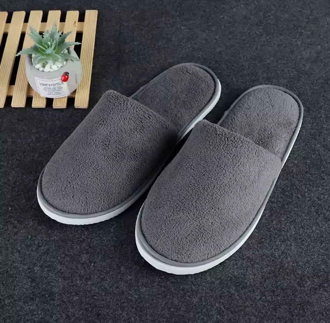 Comfort Cozy Unisex Indoor Slippers - Memory Foam, Non-Slip, Breathable House Shoes for Men & Women