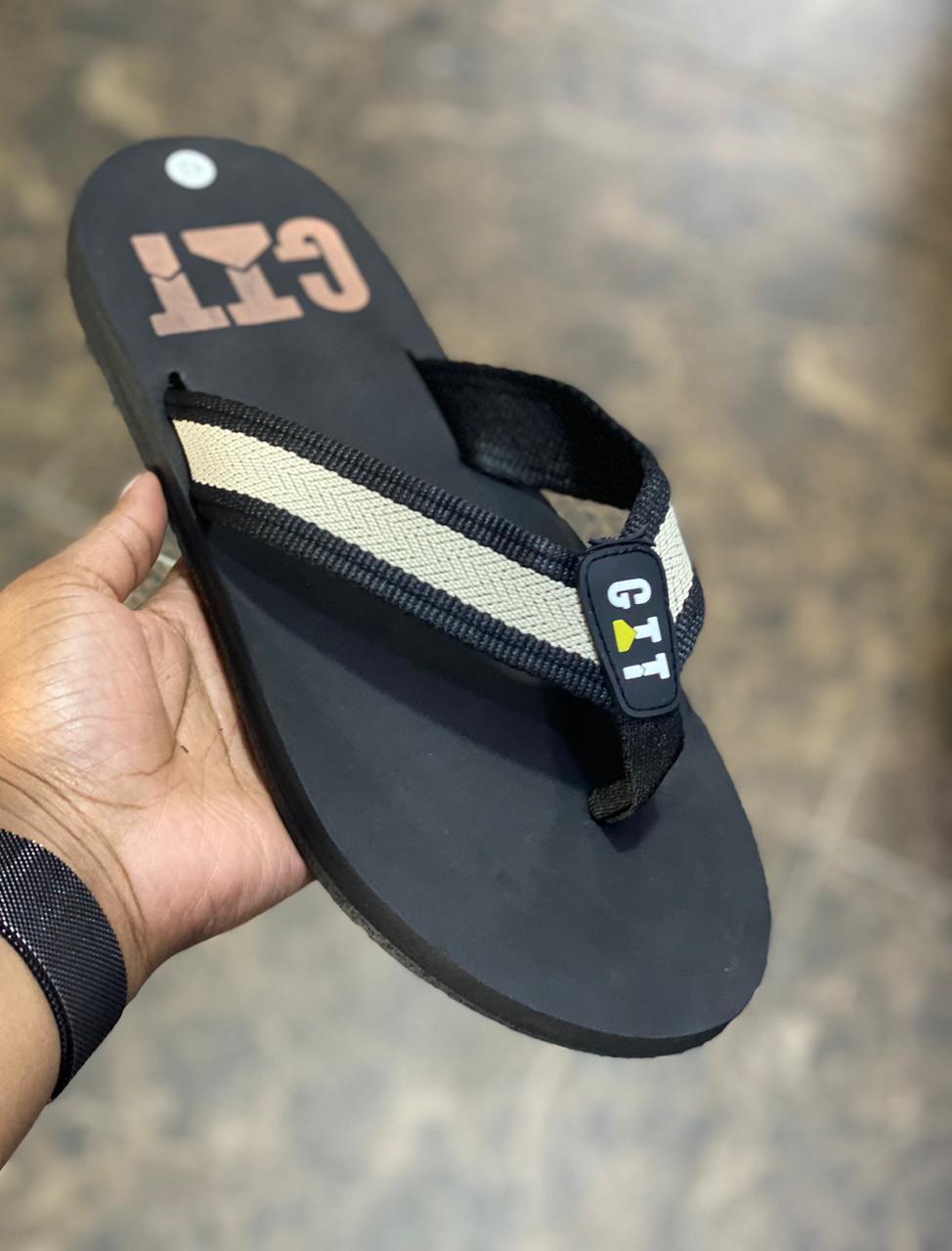 Latest CAT fashion Slippers slides High Quality Unisex Slides 💥