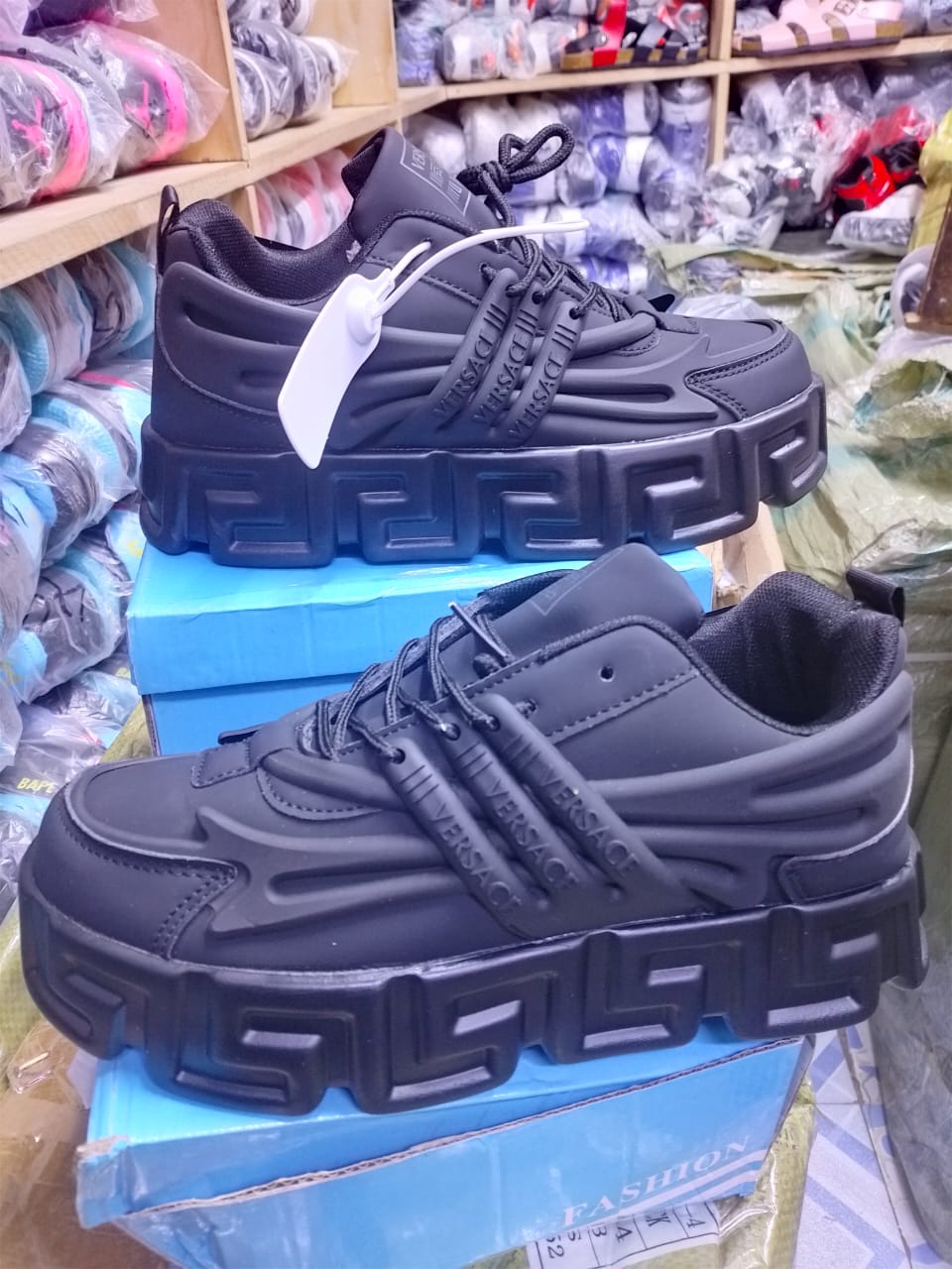 LATEST FASHION 🔥 New arrival Quality Original VER.SACE fashion breathable MEN'S sneaker shoes