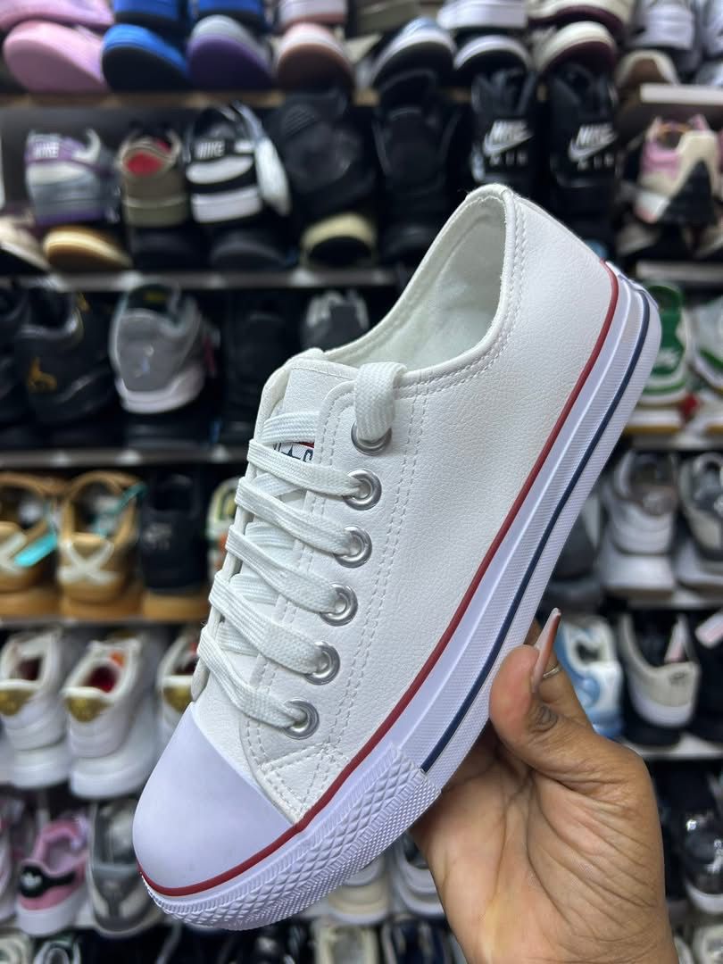 New arrival ⚡️💥 Quality  Leather Unisex ✨️💯 leather unisex rubber shoes🔥🔥