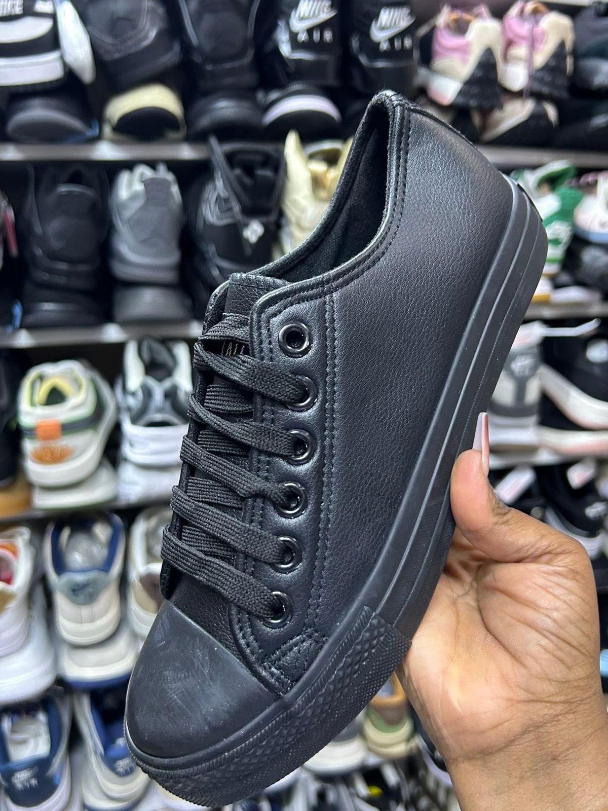 New arrival ⚡️💥 Quality  Leather Unisex ✨️💯 leather unisex rubber shoes🔥🔥