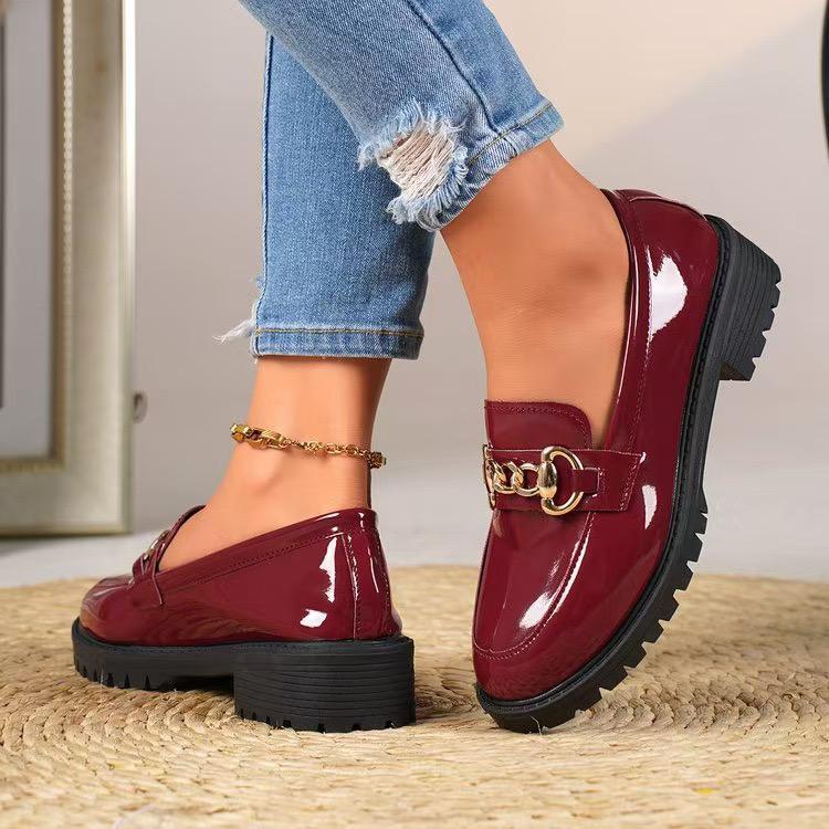 NEW ARRIVALS WOMEN'S BROGUES cute fashionable and classic official brogues ⚡💫🔥 all colors and sizes are available walk slay in every step with this FASHIONBLE CLASSIC flat brogues shoes💥