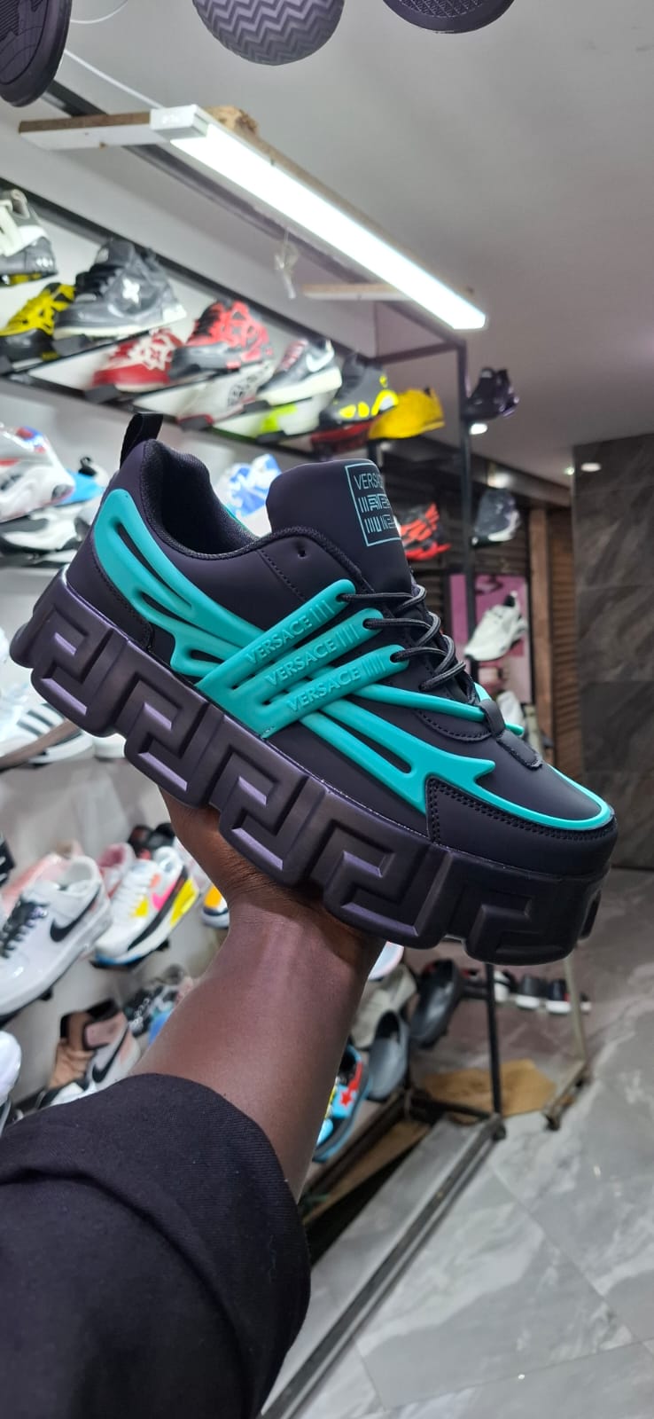 Versaacee Trigrecca Chunky Sneakers 🔥🔥Designer Shoes Make a Fearless Fashion Statement✔👌 With the Versaace Trigrecca Chunky Sneaker😍💖 A MasterPiece that merges Luxury Design 😎with urban edge🔥🔥