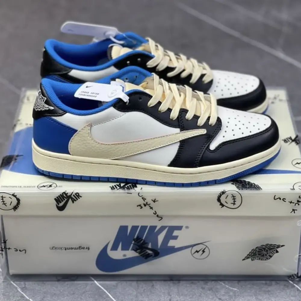 👟🔥 Premium Low-Top TRAVIS COT Street Sneakers – Clean Design, Everyday Comfort 🔥👟Upgrade your sneaker game with these stylish low-top sneakers designed for comfort, durability, and modern street