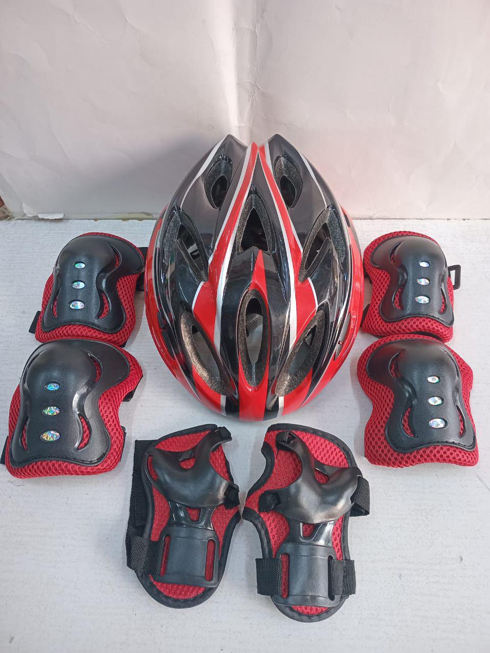 🛴🛹 7-in-1 Safety Helmet & Protective Pads Set Keep your child safe while they ride, skate, or cycle in style! 🚴‍♂️✨This complete protective gear set is designed for maximum safety, comfort,