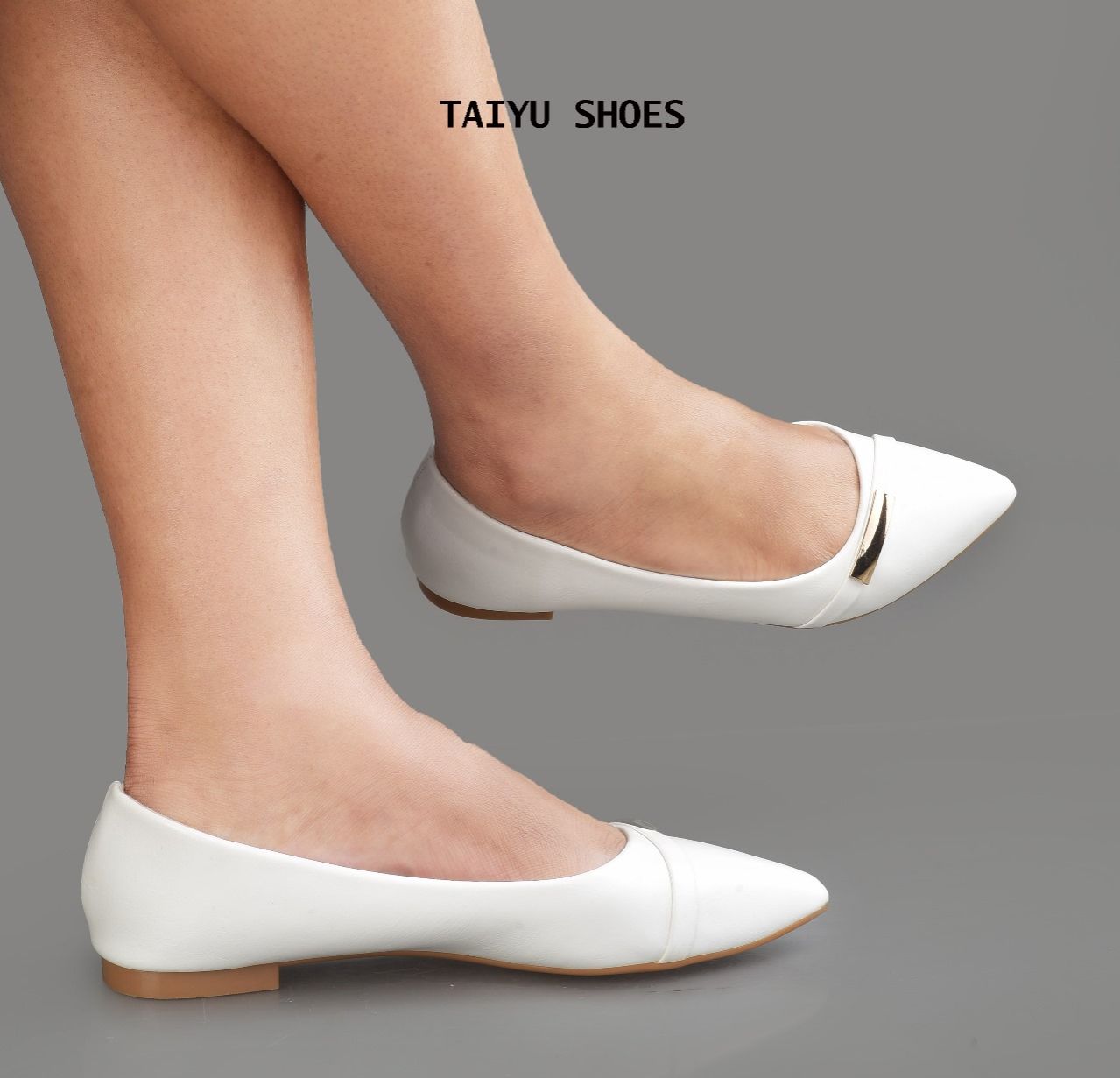 👠 TAIYU SHOES – Elegant Pointed Flat Ladies Shoes 👠Step out in confidence with Taiyu Shoes – where elegance meets everyday comfort. Designed for the modern woman who loves style without sacrificing