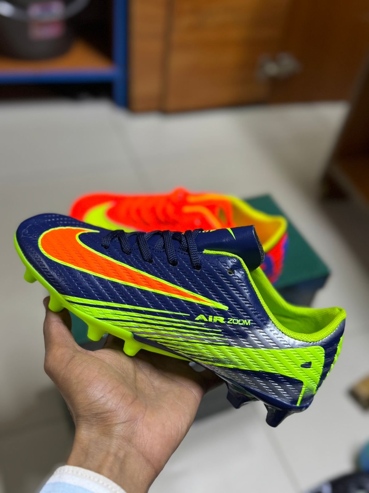 ⚽ Air Zoom Football Boots – Speed, Grip & Style ⚽ Step onto the pitch with confidence in the Air Zoom Football Boots, designed for players who want speed, control, and comfort in every match