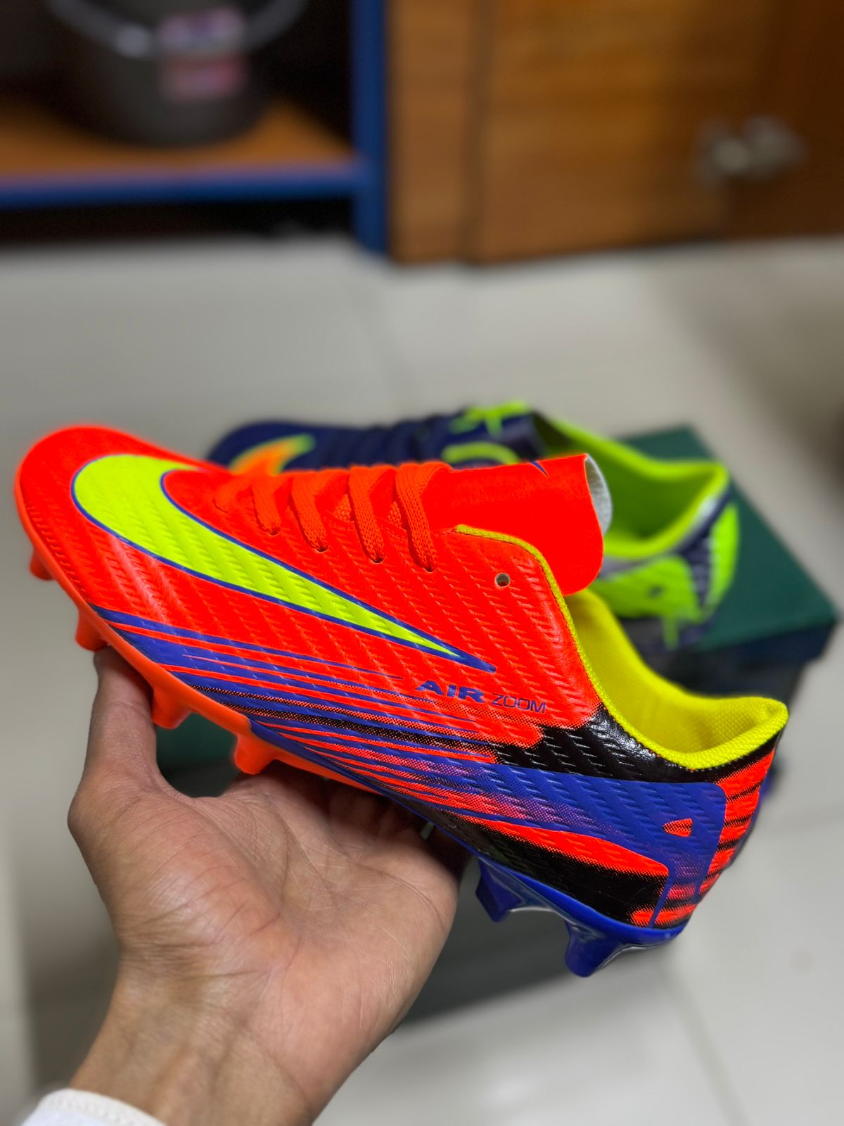 ⚽ Air Zoom Football Boots – Speed, Grip & Style ⚽ Step onto the pitch with confidence in the Air Zoom Football Boots, designed for players who want speed, control, and comfort in every match