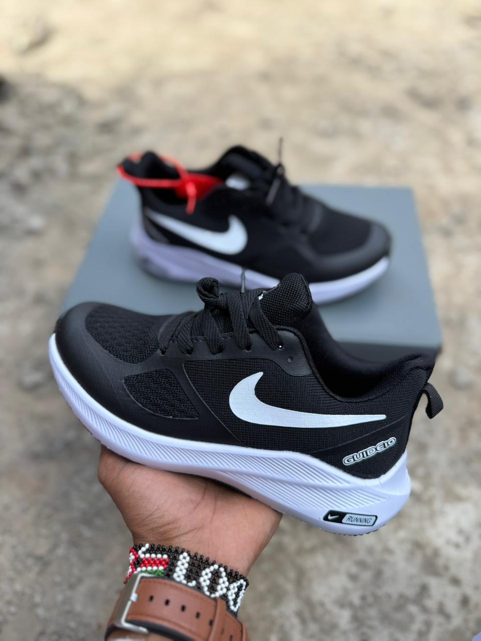 👟 ZOOM  Running Sneakers – Comfort in Every Step 👟Upgrade your everyday style with these  Running Sneakers, designed for comfort, performance, and a modern sporty look. Perfect for running, wal