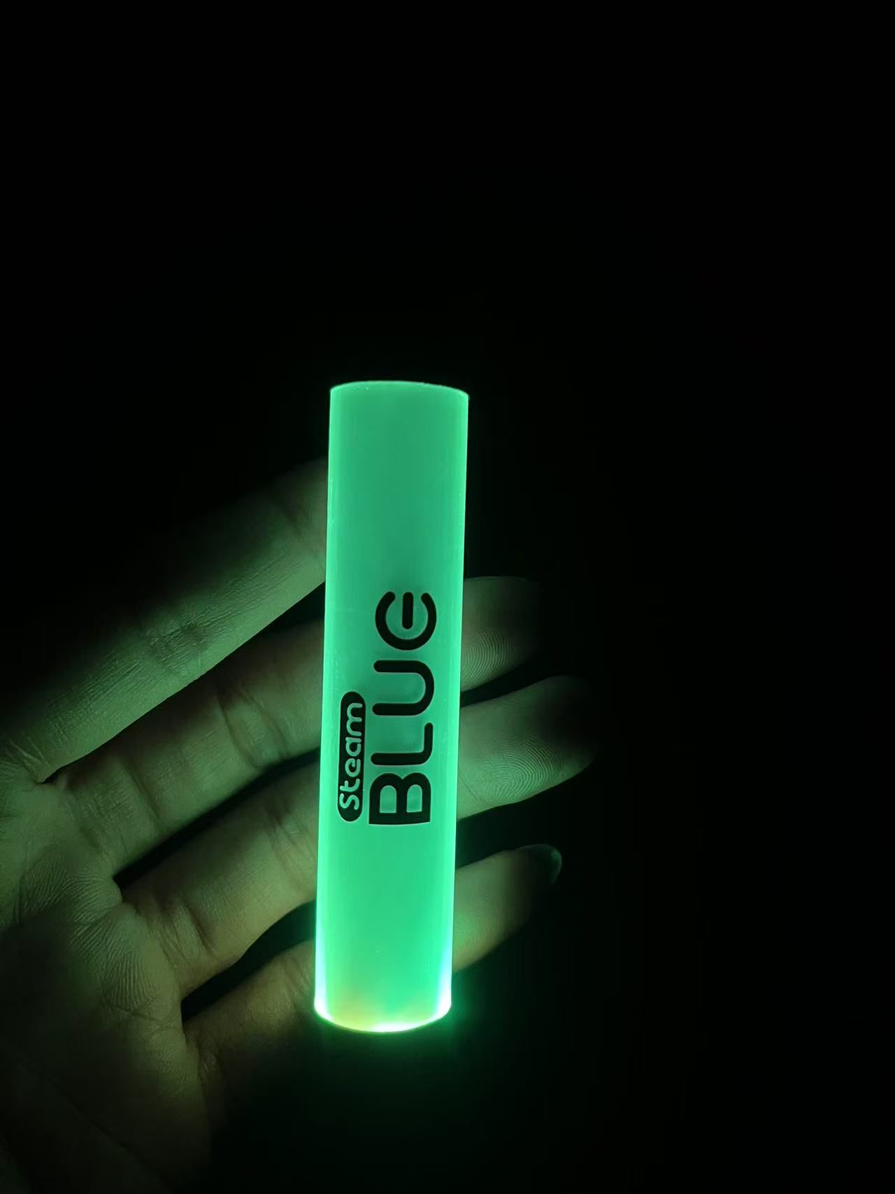 Korea Fashion Shining VAPE Electronic Cigarette Vape Pen Shape Vape E-Cigarette 1500 Puff Disposable -1500 puffs Good Price and Good Quality Korea Fashion Shining Vape Random Seprise Good Flavors