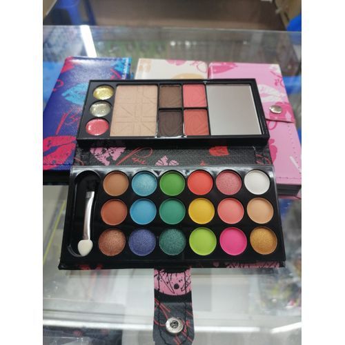 26 Colors Matte Eye Shadow Pallette view 2