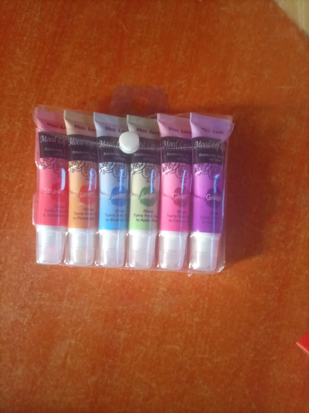 Miss Look Mood Lip Gloss (6pcs) view 3
