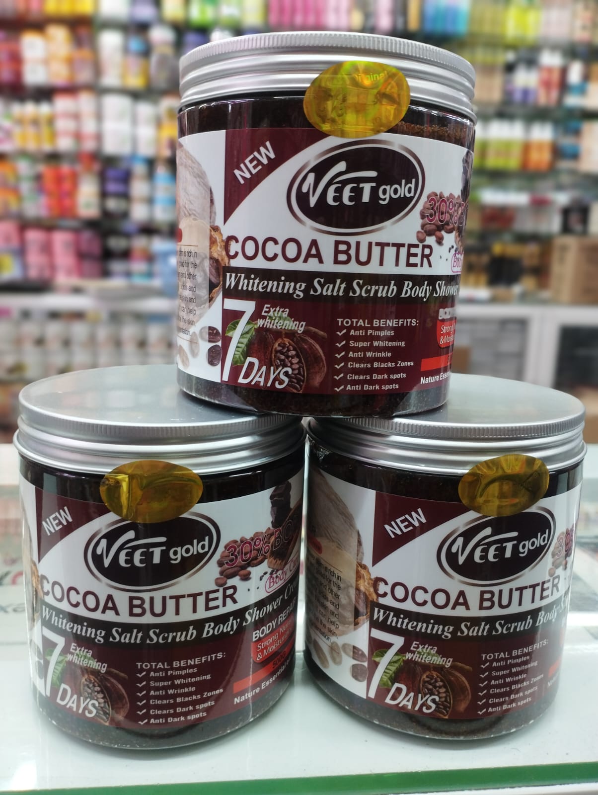 Veet Gold Cocoa Butter 7 Days Whitening Salt Body Scrub 500g