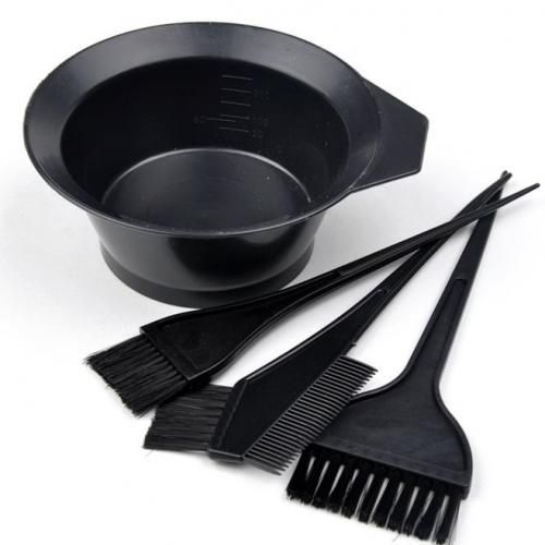 4pcs Hair Dye KKit / Hair Color Brush Comb Mixing Bowl Set contains all the tools you need to perfectly dye your hair. Loved by both professional and home users, it includes a hair dye measuring cup
