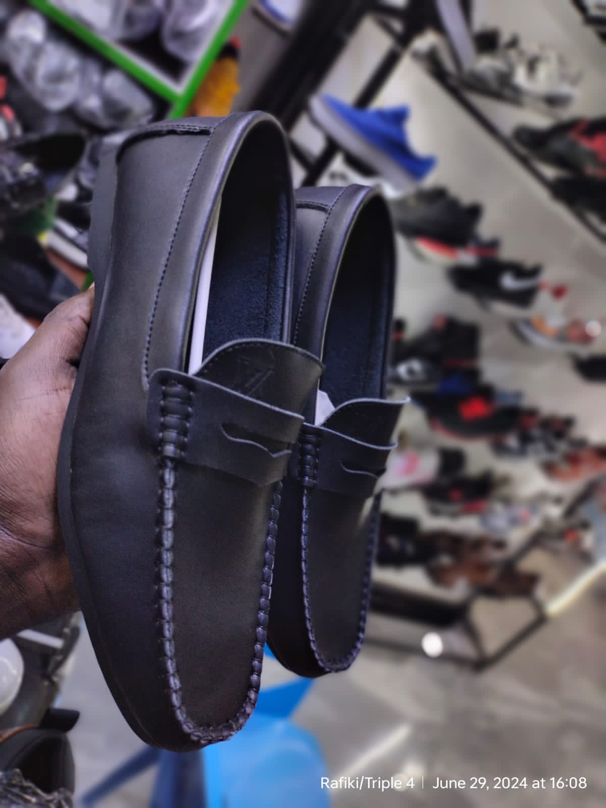 High quality 🔥🔥 pure leather loafers 🔥🔥