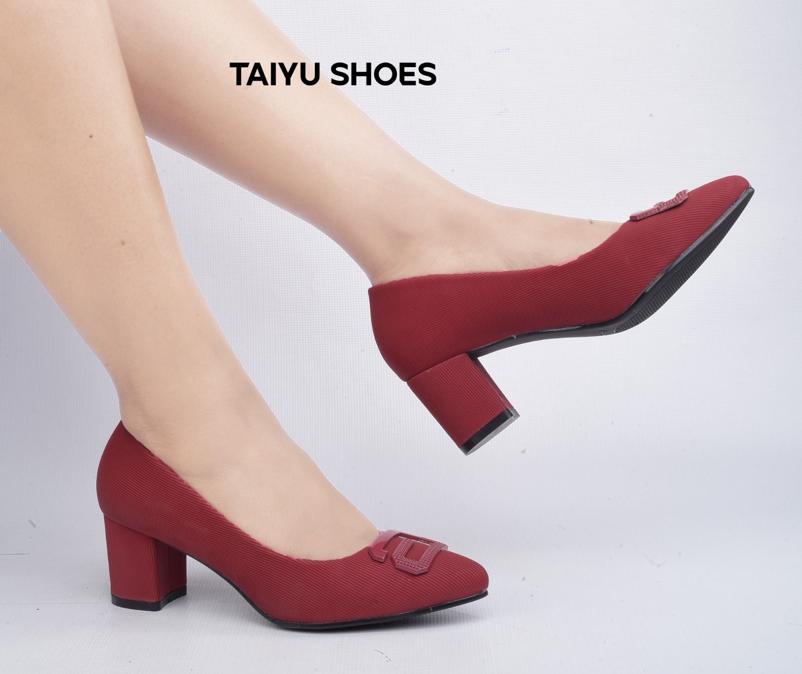 Taiyu Quality 🔥 leather fashionable Taiyu  ladies 💥  women flat official shoes 💯