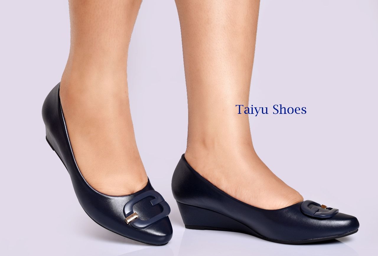 Taiyu Quality 🔥 leather fashionable Taiyu  ladies 💥  women Heels official shoes 💯