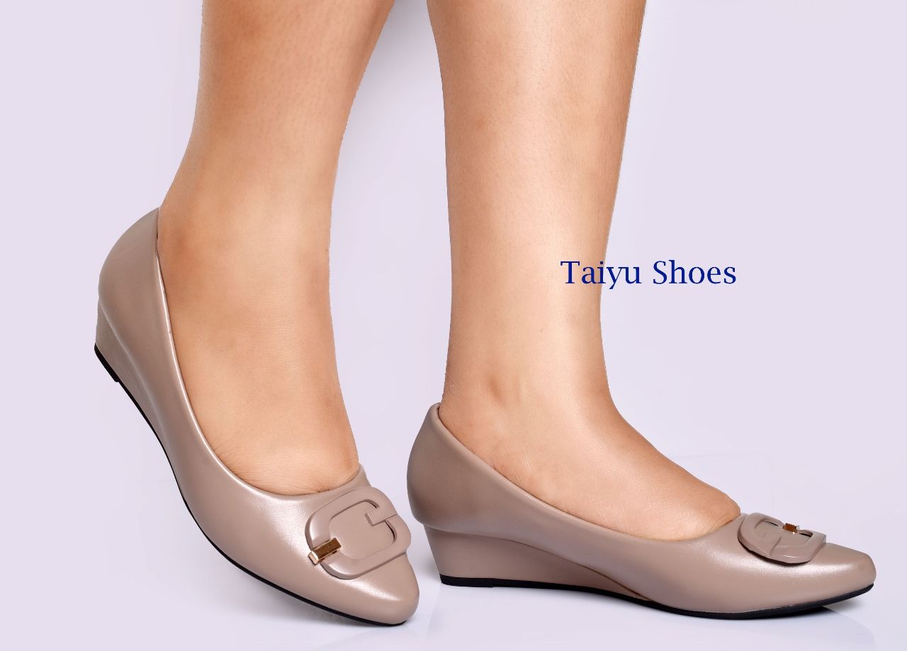 Taiyu Quality 🔥 leather fashionable Taiyu  ladies 💥  women Heels official shoes 💯