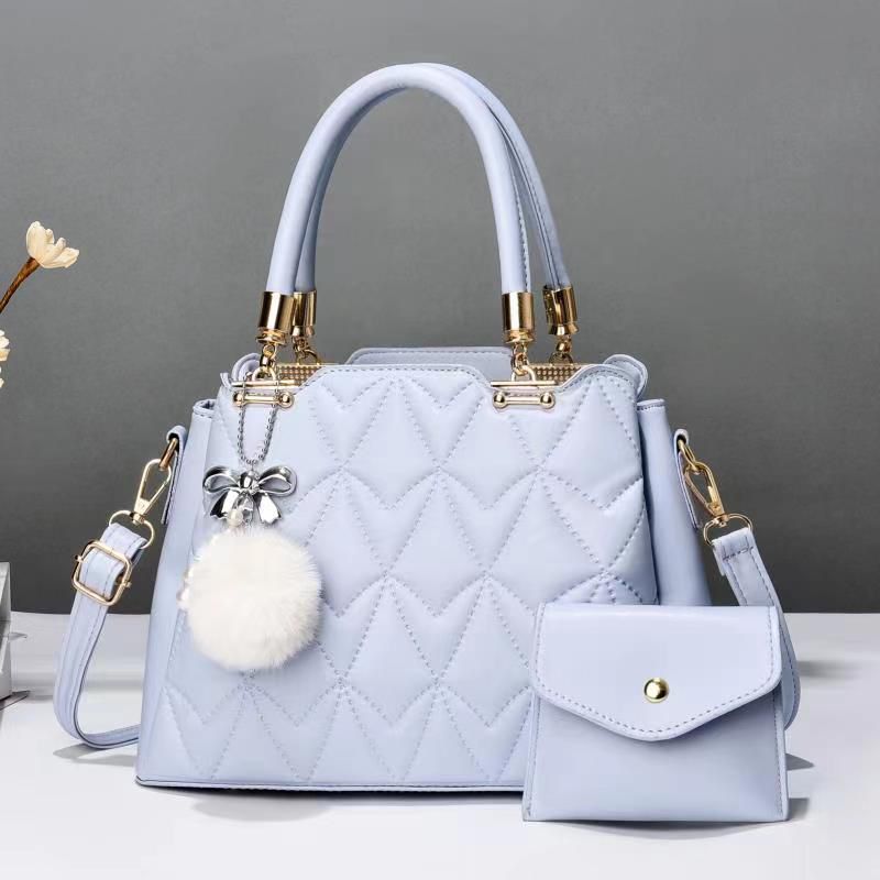 New arrival⚡ High quality  QUEEN  2 in 1PU leather women's/ladies 🔥 fashion🔥🔥 handbag