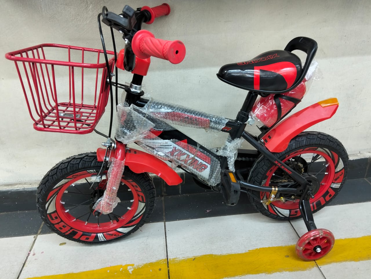 New Arrivals🚲 Kids Bicycle with Training Wheels & Basket – Boys & Girls (Pink | Blue | Red).BIG size 12.✅ Strong Steel Frame.Training Wheels.Non-Slip Pedals.Easy-Grip Handlebars.Attractive Designs