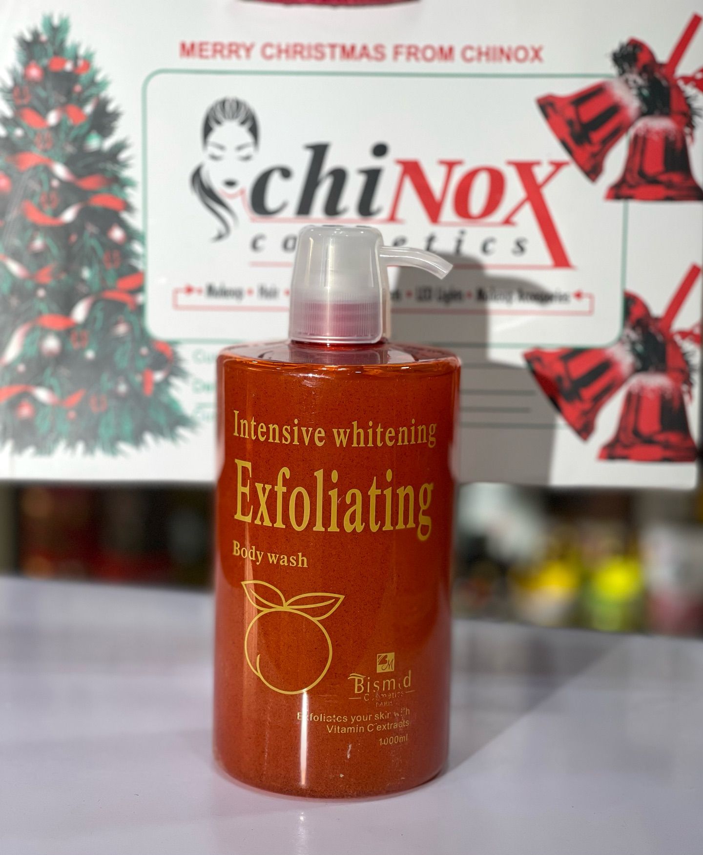 Bismid Intensive Whitening Exfoliating Body Wash 31.8 Floz / 940ml For Soft and Silky Skin Enriched with scent of Glycerin, and Apricot SkinProtect SPF 50 Sunscreen Body Washes