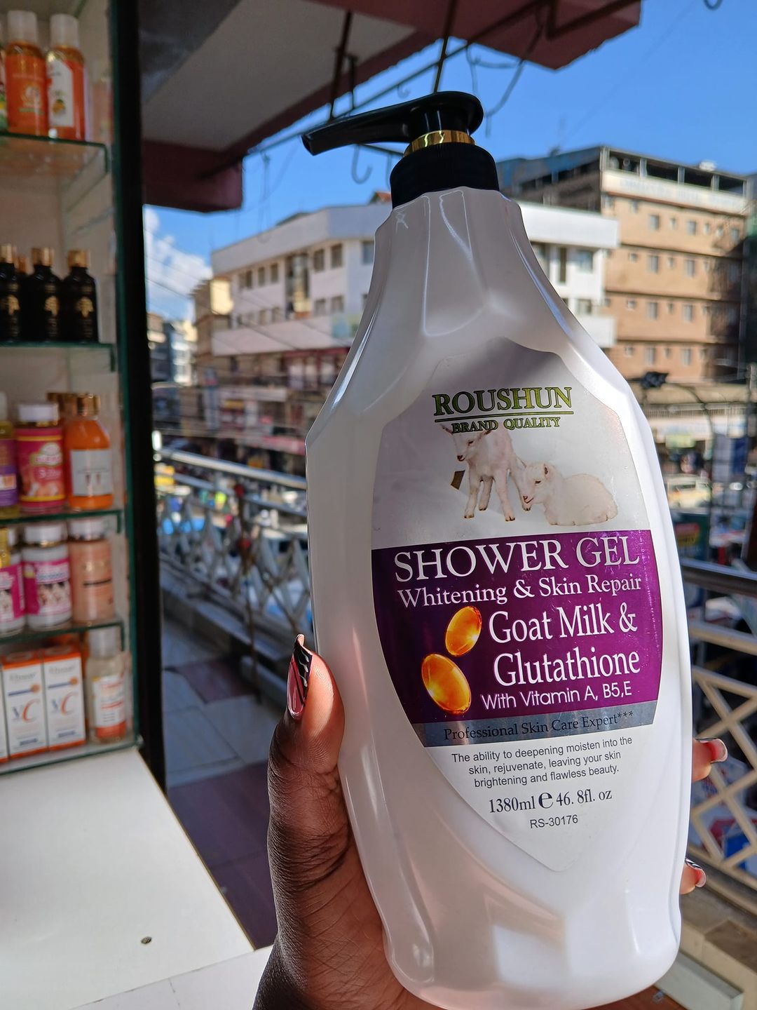 Roushun Goat Milk Shower Gel -1380ml Body Fast Whitenng Shower Gel Deeply Cleanses Rich and Creamy blend Softer Skin After Wash Roushun Kojic Acid Shower Gel 1380ml