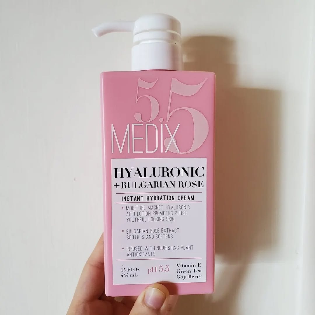 Medix 5.5 Hyaluronic Acid Cream w/Bulgarian Rose For Face & Body. Intense Hydrating Cream For Wrinkles & Fine Lines. Anti-Ageing Cream w/Goji Berry, Green Tea, Vitamin E. 444mL