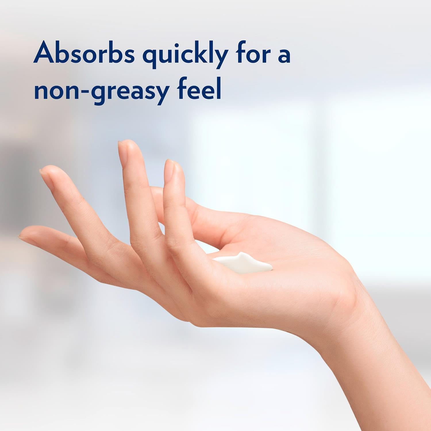 Vaseline Cocoa Glow Body Lotion 400 ml – Deep Moisturising Lotion with Pure Cocoa & Shea Butter, Non-Greasy Quick-Absorbing Formula for Soft Glowing Skin, Daily Moisture Care